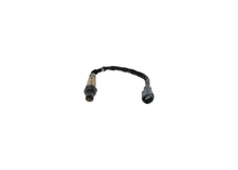 Charger l'image dans la galerie, 15672 Oxygen Sensor Bosch Canada
