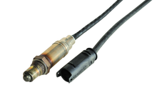 Load image into Gallery viewer, 15680 Oxygen Sensor Bosch Canada