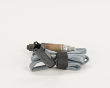 Charger l'image dans la galerie, 15681 Oxygen Sensor Bosch Canada