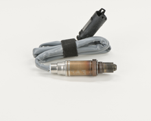 Charger l'image dans la galerie, 15681 Oxygen Sensor Bosch Canada