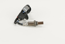 Load image into Gallery viewer, 15683 Oxygen Sensor Bosch Canada