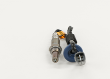 Load image into Gallery viewer, 15687 Oxygen Sensor Bosch Canada