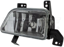 Charger l'image dans la galerie, 1571072 Fog Light Assembly Dorman Canada