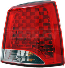 Charger l'image dans la galerie, 1571425 Tail Light Assembly Dorman Canada
