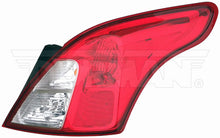 Charger l'image dans la galerie, 1571432 Tail Light Assembly Dorman Canada