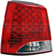 Charger l'image dans la galerie, 1571445 Tail Light Assembly Dorman Canada
