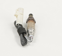 Load image into Gallery viewer, 15717 Actual OE Oxygen Sensor Bosch Canada