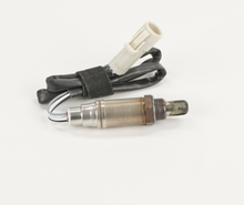 Charger l'image dans la galerie, 15719 Actual OE Oxygen Sensor Bosch Canada
