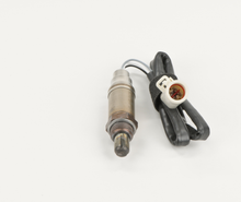 Charger l'image dans la galerie, 15719 Actual OE Oxygen Sensor Bosch Canada