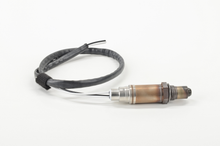 Charger l'image dans la galerie, 15737 Oxygen Sensor Bosch Canada