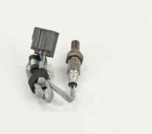Load image into Gallery viewer, 15772 Validated Oxygen Sensor Bosch Canada
