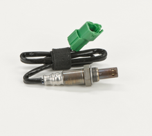 Load image into Gallery viewer, 15798 Oxygen Sensor Bosch Canada