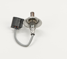 Load image into Gallery viewer, 15802 Oxygen Sensor Bosch Canada