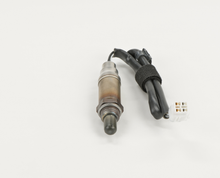 Charger l'image dans la galerie, 15814 Oxygen Sensor Bosch Canada