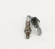 Load image into Gallery viewer, 15822 Validated Oxygen Sensor Bosch Canada