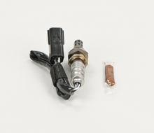 Charger l'image dans la galerie, 15848 Oxygen Sensor Bosch Canada