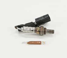 Charger l'image dans la galerie, 15848 Oxygen Sensor Bosch Canada