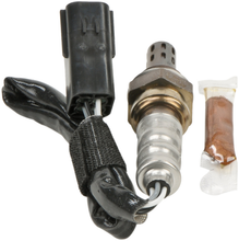 Charger l'image dans la galerie, 15848 Oxygen Sensor Bosch Canada