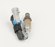 Charger l'image dans la galerie, 15896 Oxygen Sensor Bosch Canada