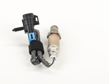 Load image into Gallery viewer, 15899 Oxygen Sensor Bosch Canada
