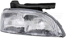 Charger l'image dans la galerie, 1590034 Headlight Assembly Dorman Canada