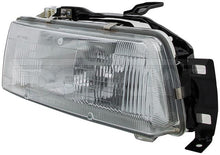 Charger l'image dans la galerie, 1590613 Headlight Assembly Dorman Canada