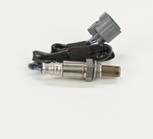 Charger l'image dans la galerie, 15930 Wide-band Oxygen Sensor Bosch Canada