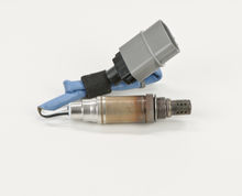 Charger l'image dans la galerie, 15953 Oxygen Sensor Bosch Canada