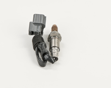 Load image into Gallery viewer, 15954 Wide-band Oxygen Sensor Bosch Canada