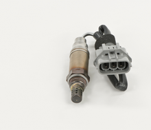 Load image into Gallery viewer, 15955 Oxygen Sensor Bosch Canada