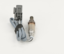 Load image into Gallery viewer, 15961 Oxygen Sensor Bosch Canada