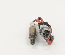 Load image into Gallery viewer, 15965 Oxygen Sensor Bosch Canada