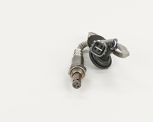 Load image into Gallery viewer, 15972 Oxygen Sensor Bosch Canada