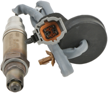 Load image into Gallery viewer, 15973 Oxygen Sensor Bosch Canada