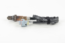 Load image into Gallery viewer, 16057 Actual OE Oxygen Sensor Bosch Canada