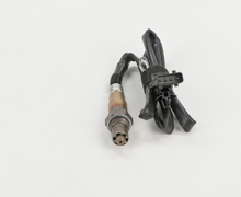 Charger l'image dans la galerie, 16064 Oxygen Sensor Bosch Canada