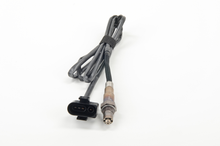 Load image into Gallery viewer, 16073 Oxygen Sensor Bosch Canada