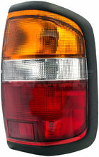 Charger l'image dans la galerie, 1610803 Tail Light Assembly Dorman Canada