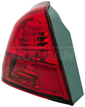 Charger l'image dans la galerie, 1611116 Tail Light Assembly Dorman Canada