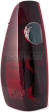 Charger l'image dans la galerie, 1611133 Tail Light Assembly Dorman Canada