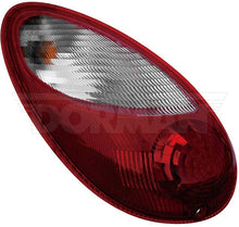 Charger l'image dans la galerie, 1611246 Tail Light Assembly Dorman Canada