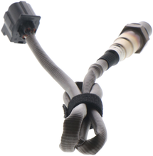 Charger l'image dans la galerie, 16114 Oxygen Sensor Bosch Canada