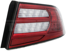 Charger l'image dans la galerie, 1611603 Tail Light Assembly Dorman Canada