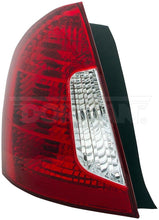 Charger l'image dans la galerie, 1611638 Tail Light Assembly Dorman Canada
