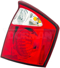 Charger l'image dans la galerie, 1611645 Tail Light Assembly Dorman Canada