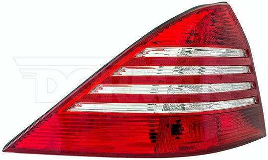 1611690 Tail Light Assembly Dorman Canada