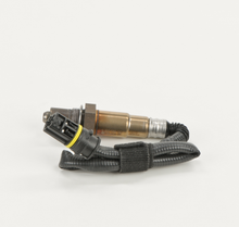 Charger l'image dans la galerie, 16125 Oxygen Sensor Bosch Canada