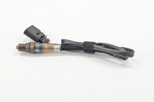 Charger l'image dans la galerie, 16132 Oxygen Sensor Bosch Canada