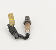 Load image into Gallery viewer, 16183 Oxygen Sensor Bosch Canada