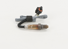 Charger l'image dans la galerie, 16205 Actual OE Oxygen Sensor Bosch Canada